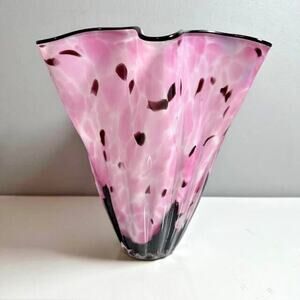 Pink Handkerchief Scalloped Vase Spatter Art Glass Pink/Brown